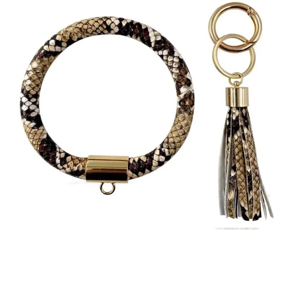 Snakeskin pattern key ring bracelet - Picture 2 of 3